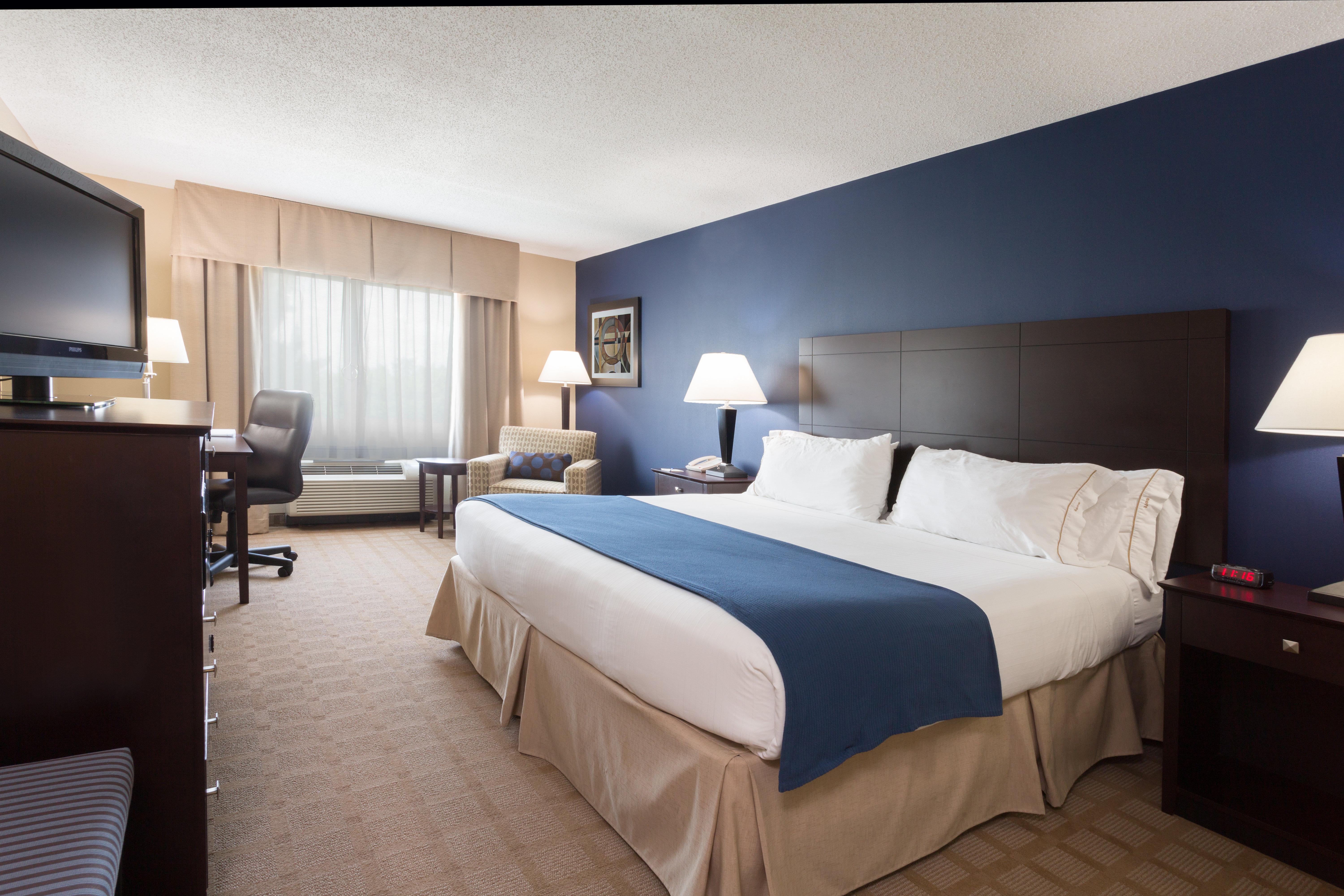 Holiday Inn Express Hotel & Suites Fort Pierce West By Ihg Exterior photo