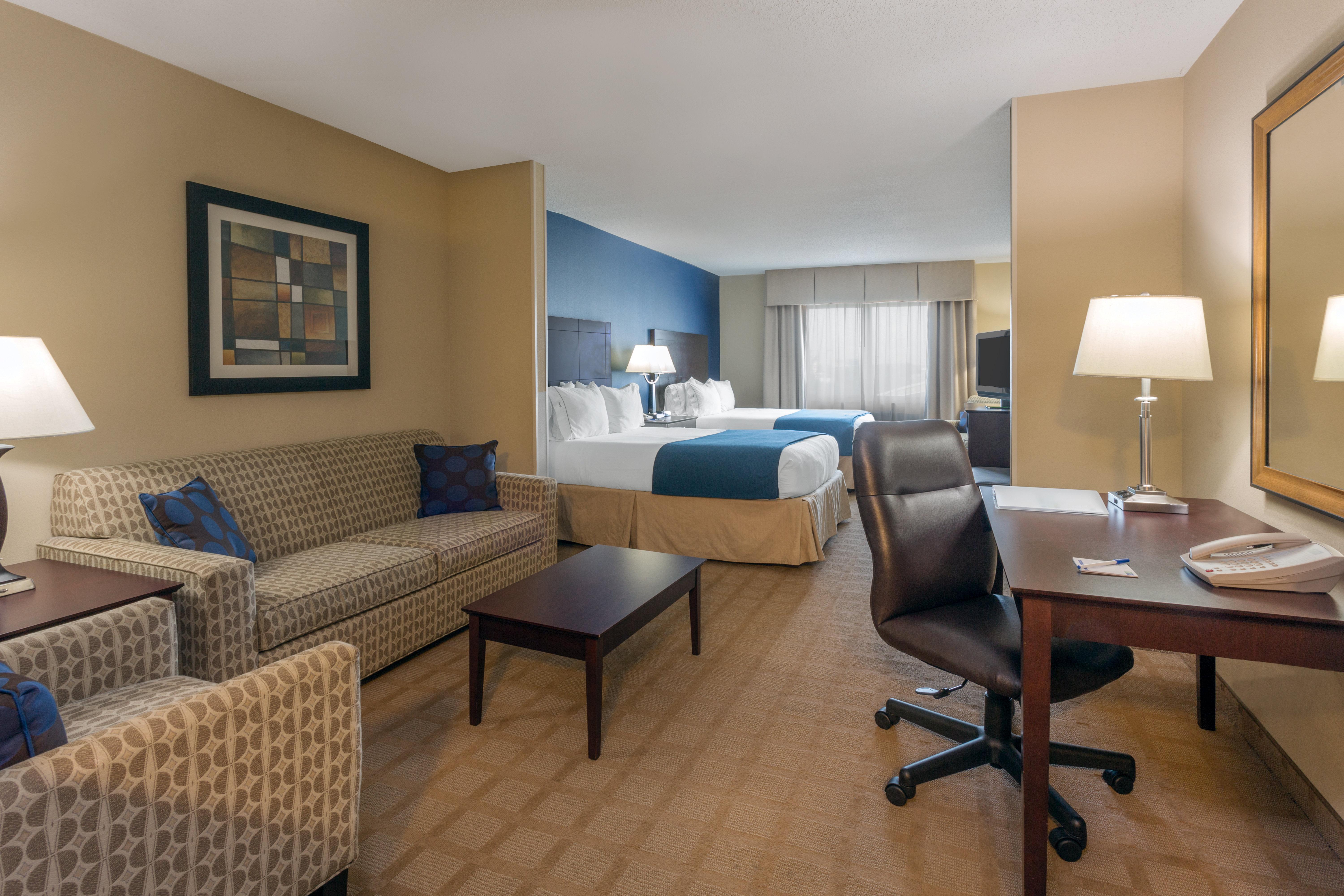 Holiday Inn Express Hotel & Suites Fort Pierce West By Ihg Exterior photo